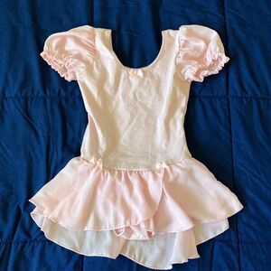 Danznmotion Girls Pink Leotard, size 4-6